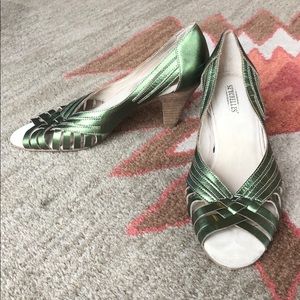 Seychelles Metallic Green Peep Toe Pumps